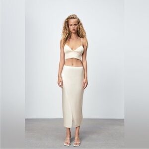 Zara Silky Satin Off White Bone Split Hem Stretch MIDI Skirt